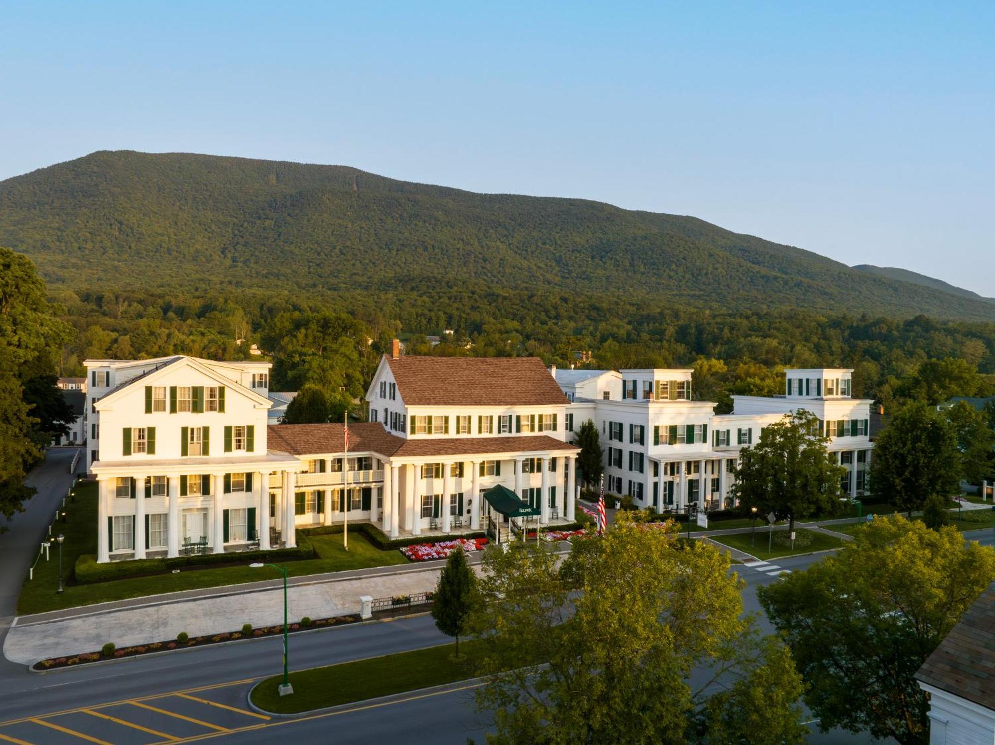 The Equinox Golf Resort & Spa Manchester Zewnętrze zdjęcie